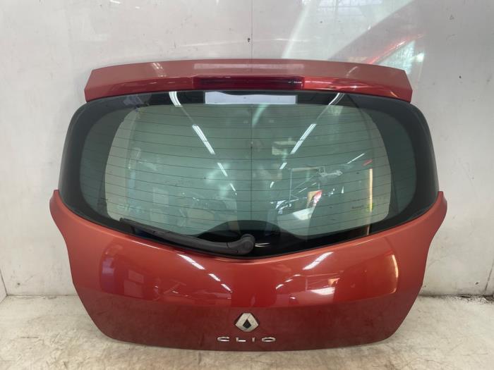 Gebrauchte Heckklappe Renault Clio III (BR/CR) 1.2 16V 75 Preis € 150,00 Margenregelung angeboten von Snuverink Autodemontage