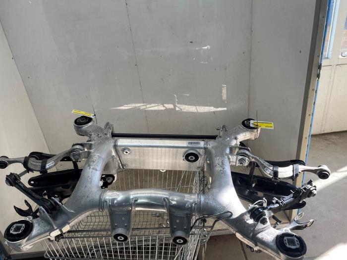 Used Subframe BMW 5 serie Touring (G31) 520d Price € 574,75 Inclusive VAT offered by Snuverink Autodemontage