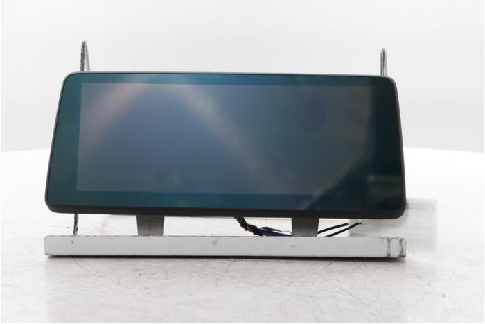 Begagnade Innerdisplay BMW 5 serie Touring (G31) 520d Pris € 707,85 Inklusive moms erbjuds av Snuverink Autodemontage