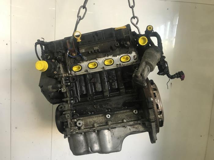 Używane Silnik Opel Corsa D 1.2 ecoFLEX Cena € 1.250,00 Procedura marży oferowane przez Snuverink Autodemontage