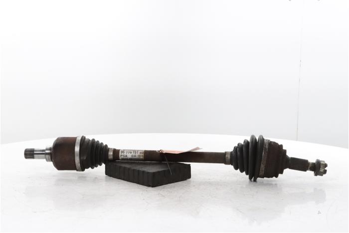 Gebrauchte Antriebswelle links vorne Citroen C4 Picasso (3D/3E) 1.2 12V PureTech 130 Preis € 135,00 Margenregelung angeboten von Snuverink Autodemontage