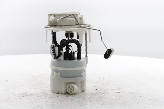 Usagé Pompe à carburant Citroen C4 Picasso (3D/3E) 1.2 12V PureTech 130 Prix € 90,00 Règlement à la marge proposé par Snuverink Autodemontage