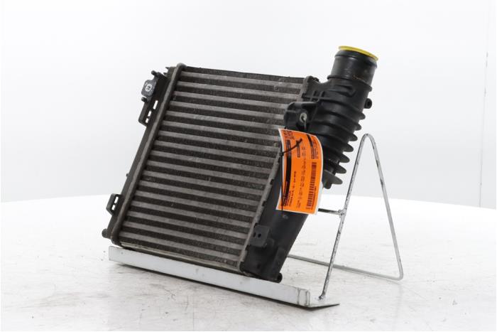 Ladeluftkühler van een Citroën C4 Picasso (3D/3E) 1.2 12V PureTech 130 2015