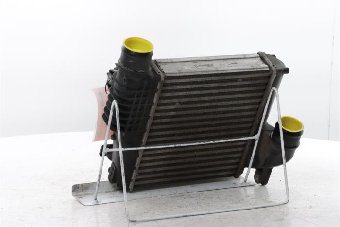 Ladeluftkühler van een Citroën C4 Picasso (3D/3E) 1.2 12V PureTech 130 2015
