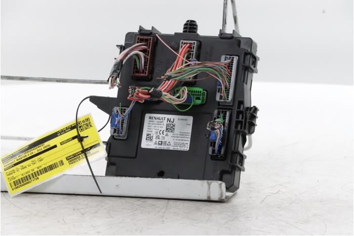 Used Engine management computer Renault Master IV 2.0 Blue dCi 150 Price € 484,00 Inclusive VAT offered by Snuverink Autodemontage