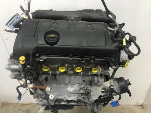 Motor van een Peugeot 3008 I (0U/HU) 1.6 VTI 16V 2010