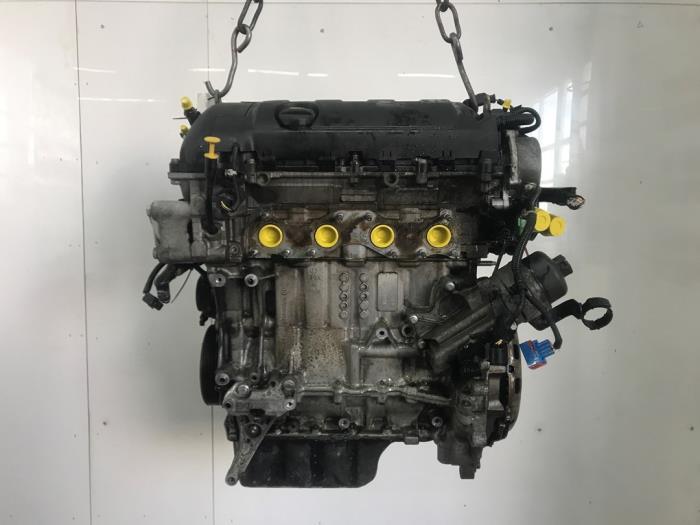 Used Engine Peugeot 3008 I (0U/HU) 1.6 VTI 16V Price € 1.450,00 Margin scheme offered by Snuverink Autodemontage