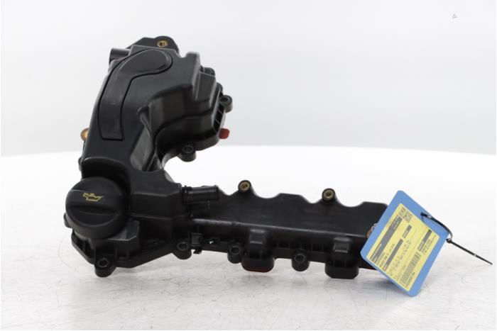 Gebrauchte Ventildeckel Peugeot 2008 (CU) 1.2 12V e-THP PureTech 110 Preis € 35,00 Margenregelung angeboten von Snuverink Autodemontage