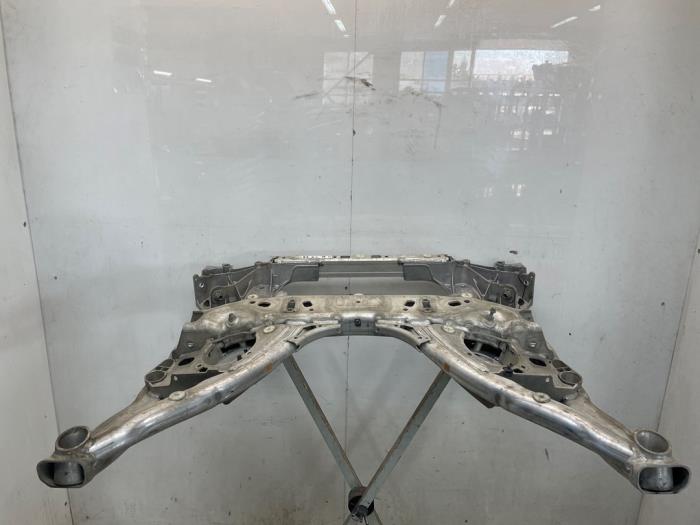 Usados Subchasis BMW 5 serie Touring (G31) 520d Precio € 423,50 IVA incluido ofrecido por Snuverink Autodemontage