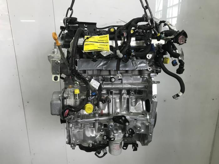 Used Engine Renault Symbioz (RJB) 1.6 E-Tech Full Hybrid 145 Price € 1.808,95 Inclusive VAT offered by Snuverink Autodemontage