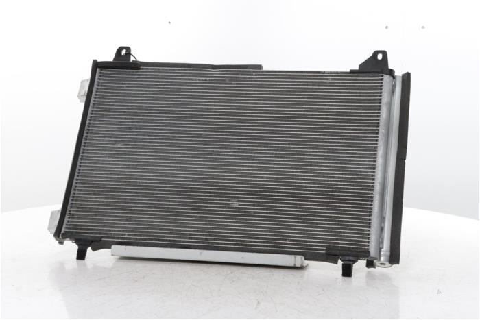 Usagé Condenseur de climatisation Fiat Grande Panda (325) 1.2 Hybrid Prix € 163,35 Prix TTC proposé par Snuverink Autodemontage