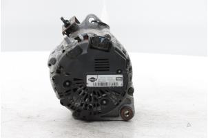 Dynamo from a Renault Koleos I 2.5 16V 2008