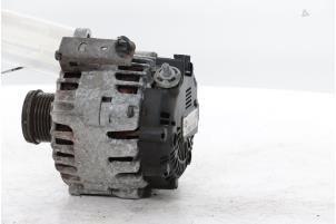 Dynamo from a Renault Koleos I 2.5 16V 2008