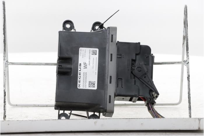 Used Adblue Computer Renault Master III (FV) 2.3 dCi 150 16V FWD Price € 90,75 Inclusive VAT offered by Snuverink Autodemontage