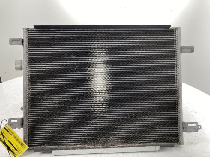 Gebrauchte Klima Kondensor Renault Zoé (AG) 46kW Preis € 40,00 Margenregelung angeboten von Snuverink Autodemontage