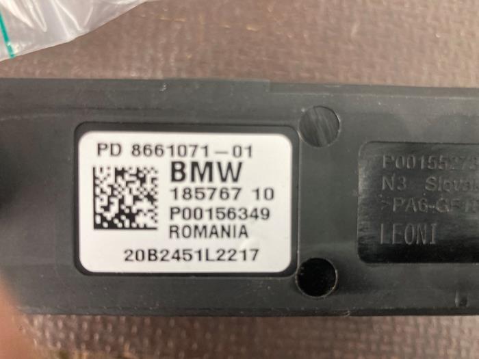 Usagé Ordinateur divers BMW 1 serie (F40) 118i 1.5 TwinPower 12V Prix € 30,00 Règlement à la marge proposé par Snuverink Autodemontage