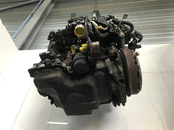 Engine from a Peugeot Boxer (U9) 2.2 HDi 110 Euro 5 2013
