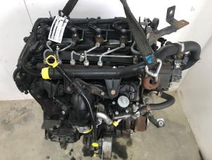 Engine from a Peugeot Boxer (U9) 2.2 HDi 110 Euro 5 2013