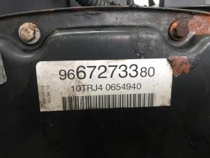 Engine from a Peugeot Boxer (U9) 2.2 HDi 110 Euro 5 2013