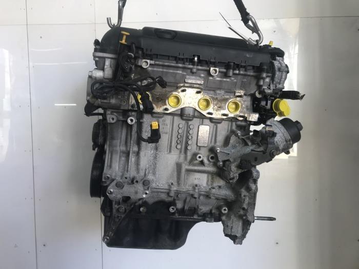 Used Engine Peugeot 207/207+ (WA/WC/WM) 1.6 16V VTRi Price € 1.600,00 Margin scheme offered by Snuverink Autodemontage