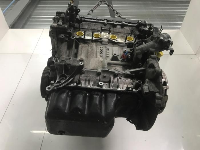 Motor van een Peugeot 207 CC (WB) 1.6 16V 2008