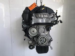 Engine from a Citroën DS4 (NX) 1.6 16V VTi 120 2014