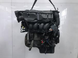Engine from a Peugeot 208 I (CA/CC/CK/CL) 1.6 Vti 16V 2013