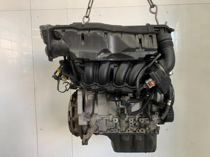 Motor van een Peugeot 2008 (CU) 1.6 VTI 16V 2014