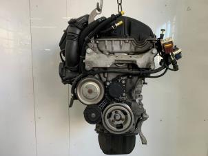 Motor van een Peugeot 2008 (CU) 1.6 VTI 16V 2014
