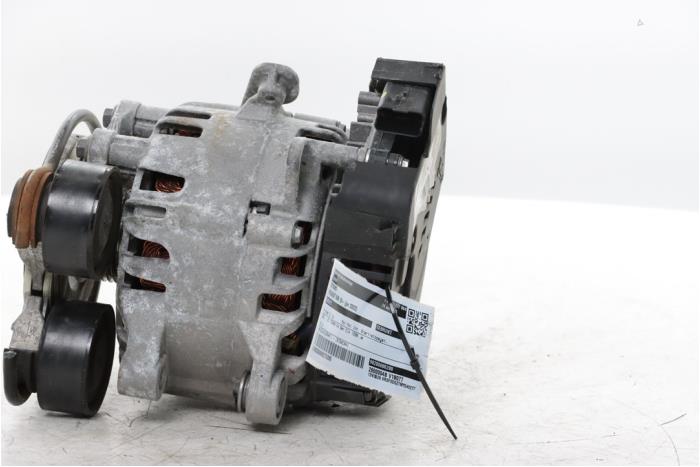 Dynamo van een Peugeot 508 (F3/FB/FH/FP) 1.6 16V Hybrid 225 2022