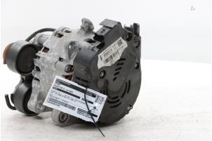 Dynamo van een Peugeot 508 (F3/FB/FH/FP) 1.6 16V Hybrid 225 2022
