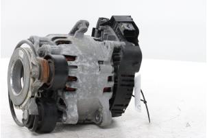 Dynamo van een Peugeot 508 (F3/FB/FH/FP) 1.6 16V Hybrid 225 2022