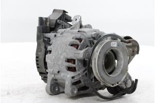 Dynamo van een Peugeot 508 (F3/FB/FH/FP) 1.6 16V Hybrid 225 2022
