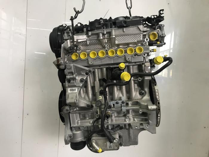 Używane Silnik Volvo S60 III (ZS) 2.0 T4 16V Cena € 3.350,00 Procedura marży oferowane przez Snuverink Autodemontage