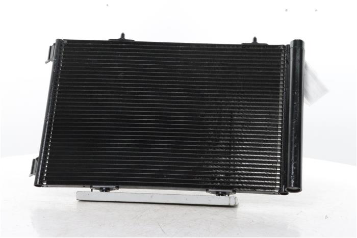 Gebrauchte Klima Kondensor Peugeot 2008 (CU) 1.2 12V e-THP PureTech 110 Preis € 75,00 Margenregelung angeboten von Snuverink Autodemontage