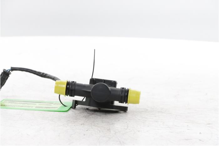 Begagnade Vattenpump Opel Mokka Mokka-e, Electric 50 kWh Pris € 42,35 Inklusive moms erbjuds av Snuverink Autodemontage