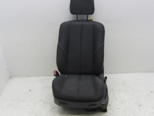 Used Seat, left Renault Megane II (BM/CM) 1.9 dCi 120 Price € 100,00 Margin scheme offered by Snuverink Autodemontage