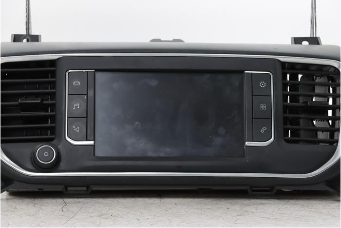 Begagnade Innerdisplay Citroen Jumpy 2.0 Blue HDI 145 Pris € 151,25 Inklusive moms erbjuds av Snuverink Autodemontage