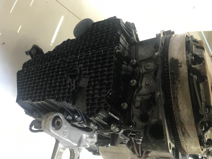 Engine from a Citroën Jumpy 2.0 Blue HDI 145 2023