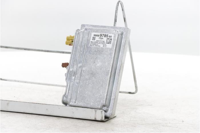 Usagé Ordinateur divers Opel Grandland (OV64) 1.2 Turbo 12V Hybrid 136 Prix € 300,00 Règlement à la marge proposé par Snuverink Autodemontage