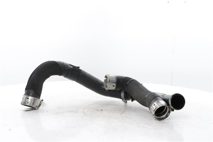 Gebrauchte Intercooler Schlauch Opel Grandland (OV64) 1.2 Turbo 12V Hybrid 136 Preis € 75,00 Margenregelung angeboten von Snuverink Autodemontage