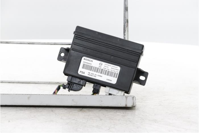 Gebrauchte PDC Modul Peugeot 308 CC (4B) 1.6 16V THP 155 Preis € 90,00 Margenregelung angeboten von Snuverink Autodemontage