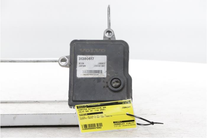 Used Automatic gearbox computer Volvo S60 III (ZS) 2.0 T4 16V Price € 225,00 Margin scheme offered by Snuverink Autodemontage