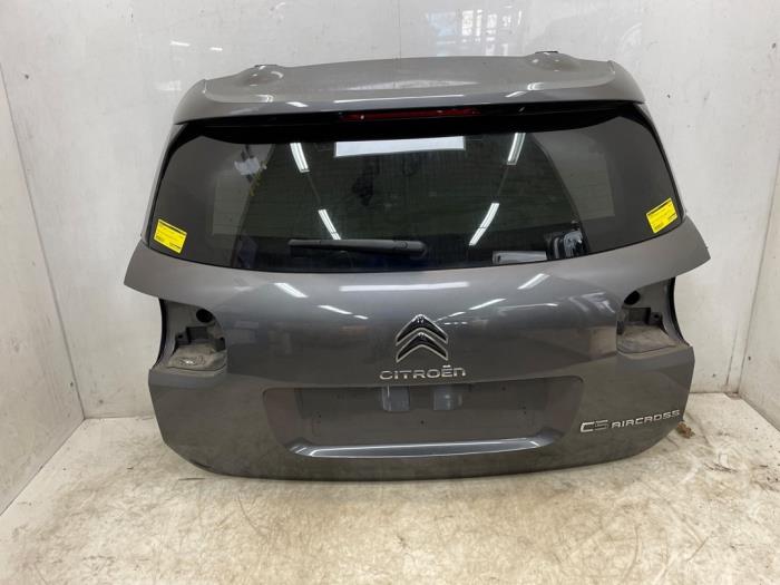 Używane Tylna klapa Citroen C5 Aircross I (A4/AC/AJ/AR) 1.2 e-THP PureTech 130 Cena € 375,00 Procedura marży oferowane przez Snuverink Autodemontage