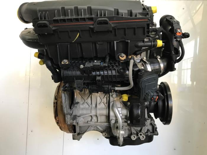 Used Engine Peugeot 308 SW (L4/L9/LC/LJ/LR) 1.2 12V e-THP PureTech 130 Price € 1.750,00 Margin scheme offered by Snuverink Autodemontage
