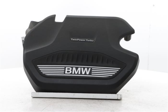 Used Engine cover BMW 1 serie (F40) 118d 2.0 16V Price € 50,00 Margin scheme offered by Snuverink Autodemontage