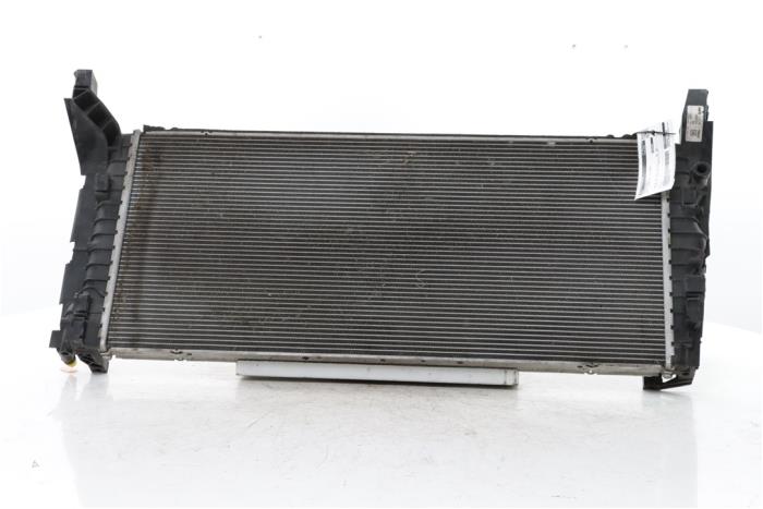 Used Radiator BMW 1 serie (F40) 118d 2.0 16V Price € 225,00 Margin scheme offered by Snuverink Autodemontage