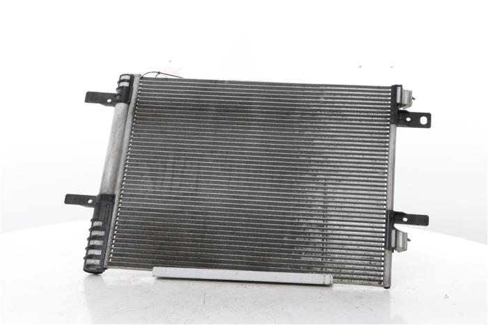 Gebrauchte Klima Kondensor Citroen C5 Aircross I (A4/AC/AJ/AR) 1.2 e-THP PureTech 130 Preis € 60,00 Margenregelung angeboten von Snuverink Autodemontage