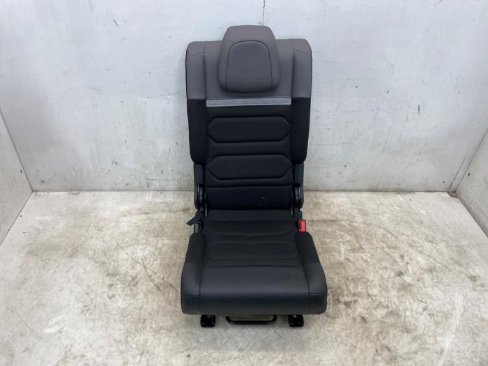 Begagnade Baksäte Citroen C5 Aircross I (A4/AC/AJ/AR) 1.2 e-THP PureTech 130 Pris € 150,00 Marginaltabell erbjuds av Snuverink Autodemontage