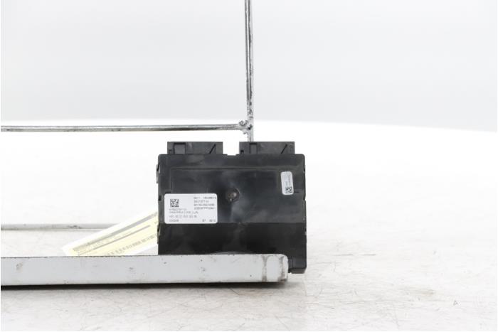 Używane Modul climatronic BMW 1 serie (F40) 118i 1.5 TwinPower 12V Cena € 30,00 Procedura marży oferowane przez Snuverink Autodemontage